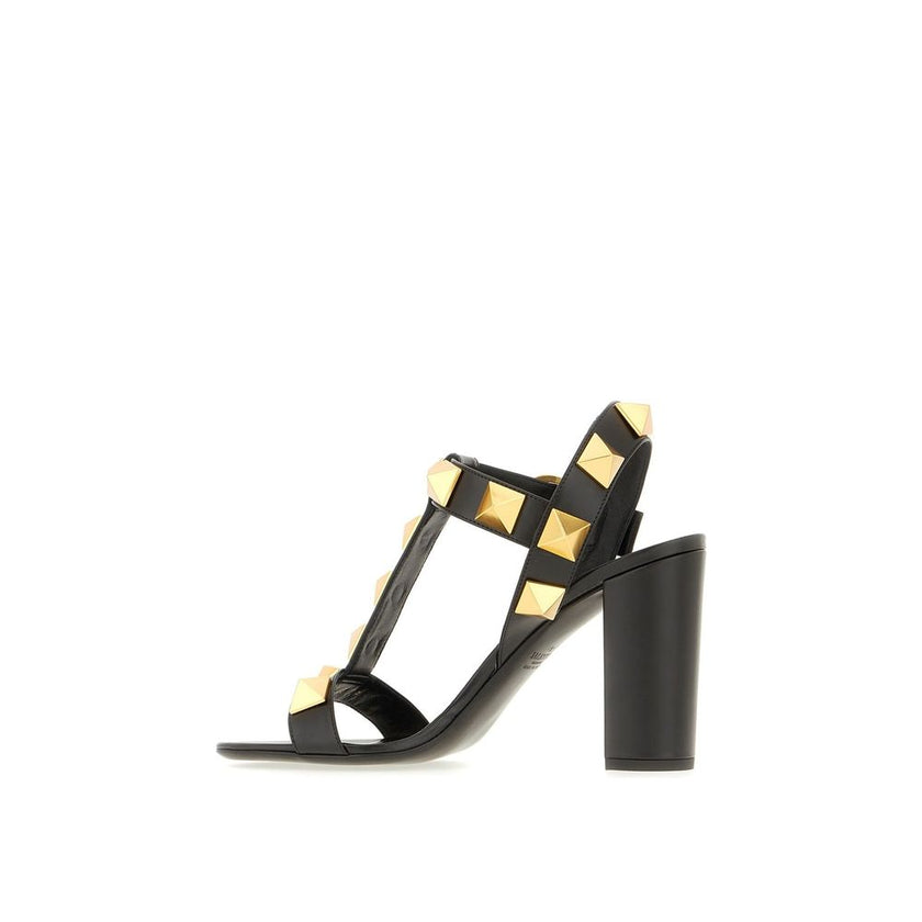 Valentino Garavani Black Calfskin Flat Sandals Valentino Garavani