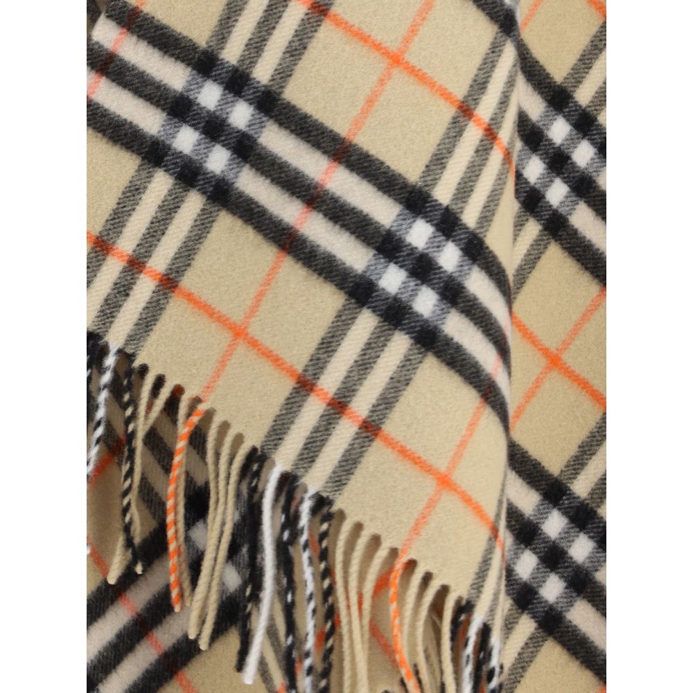 Burberry Archivio Check Cashmere Cape Burberry