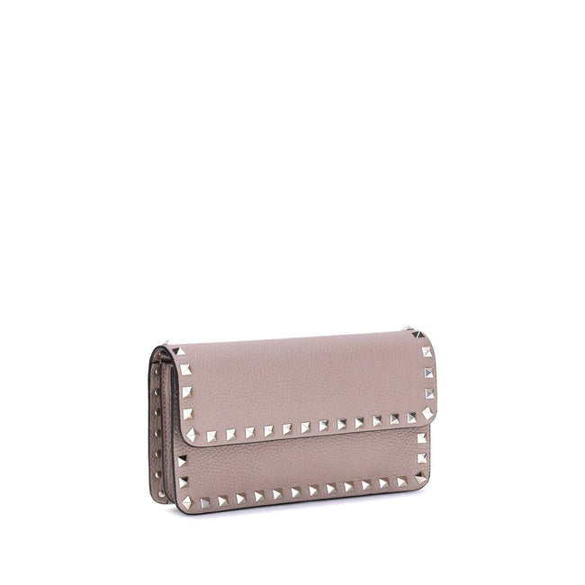Valentino Garavani Rockstud Pochette with chain Valentino Garavani