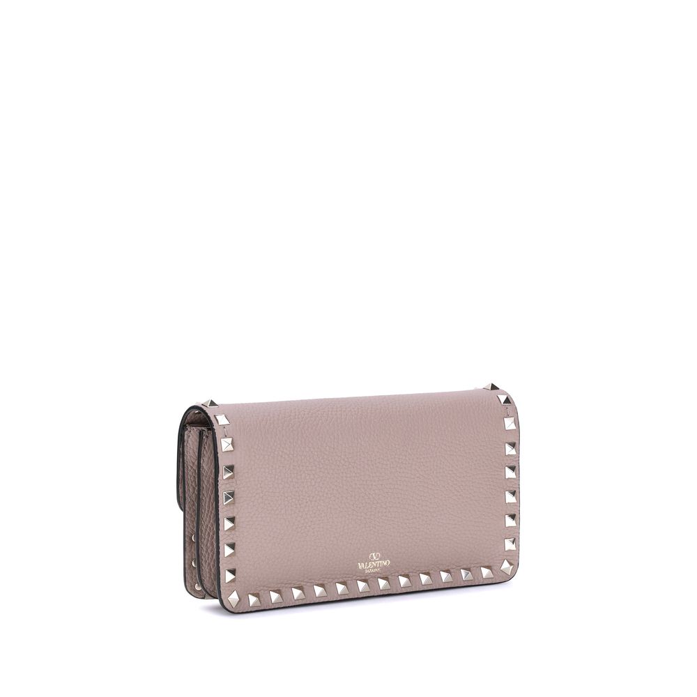 Valentino Garavani Rockstud Pochette with chain Valentino Garavani
