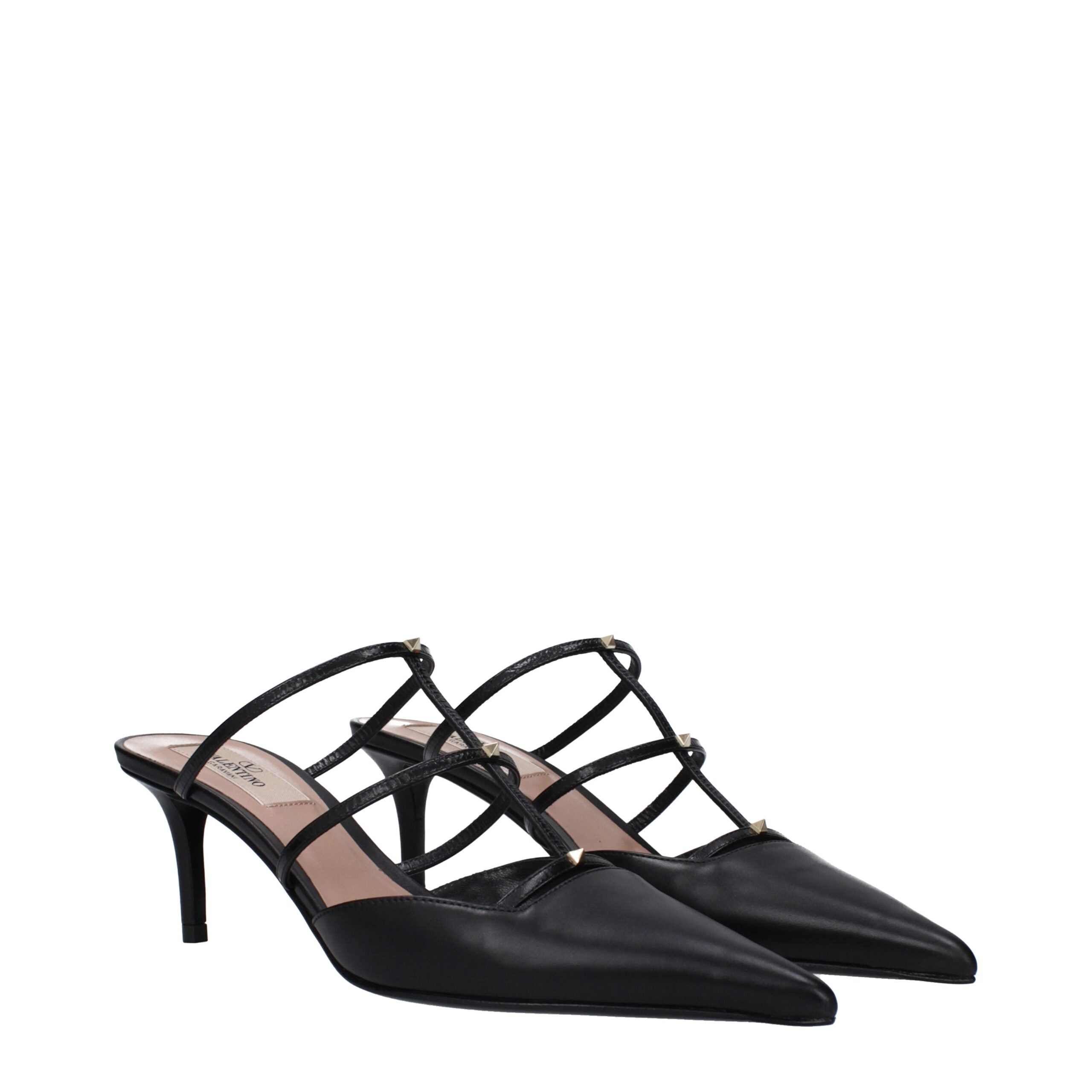 Valentino Garavani Black Leather Flat Sandals Valentino Garavani