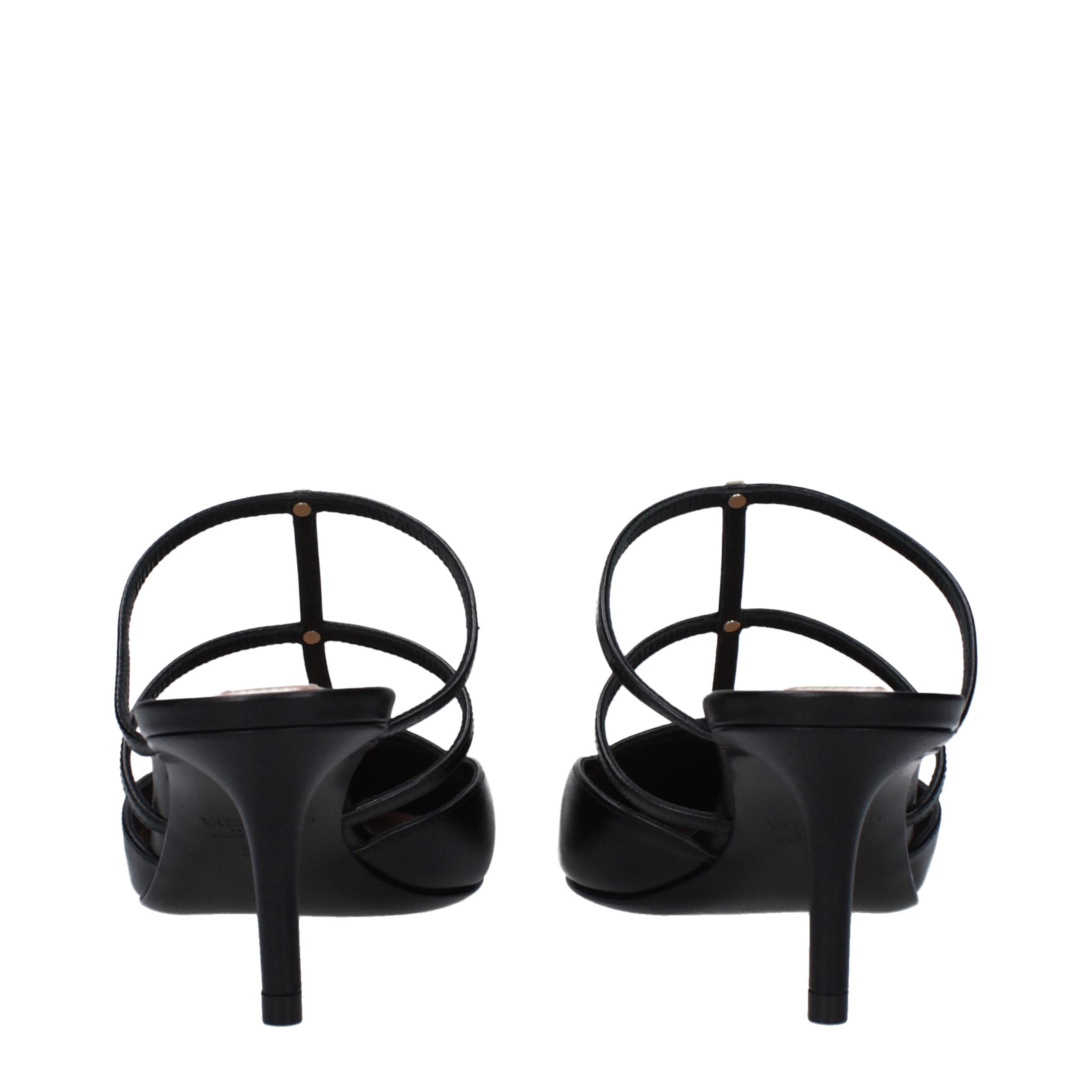Valentino Garavani Black Leather Flat Sandals Valentino Garavani