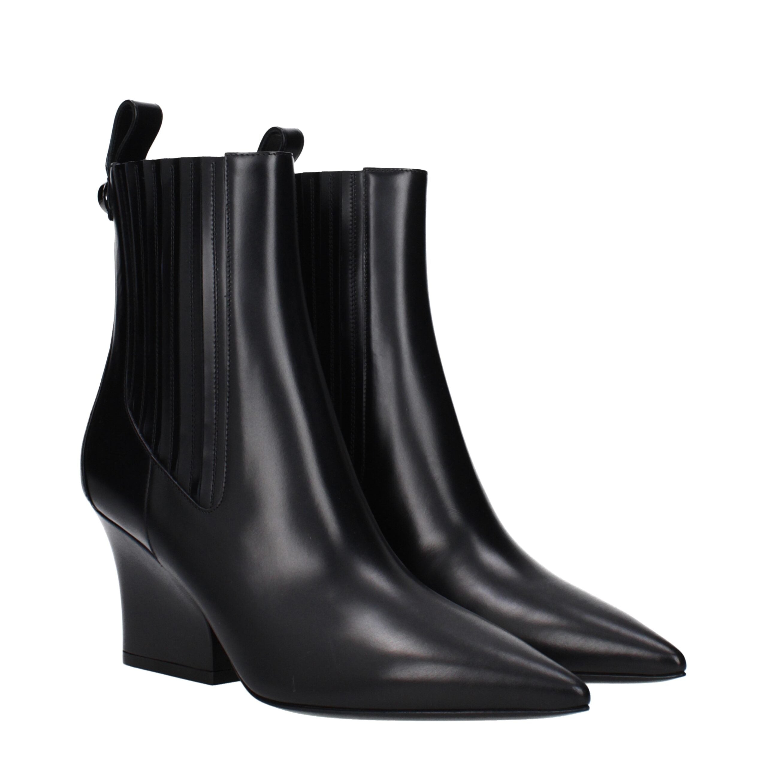 Valentino Garavani Black Leather Ankle Boots Valentino Garavani