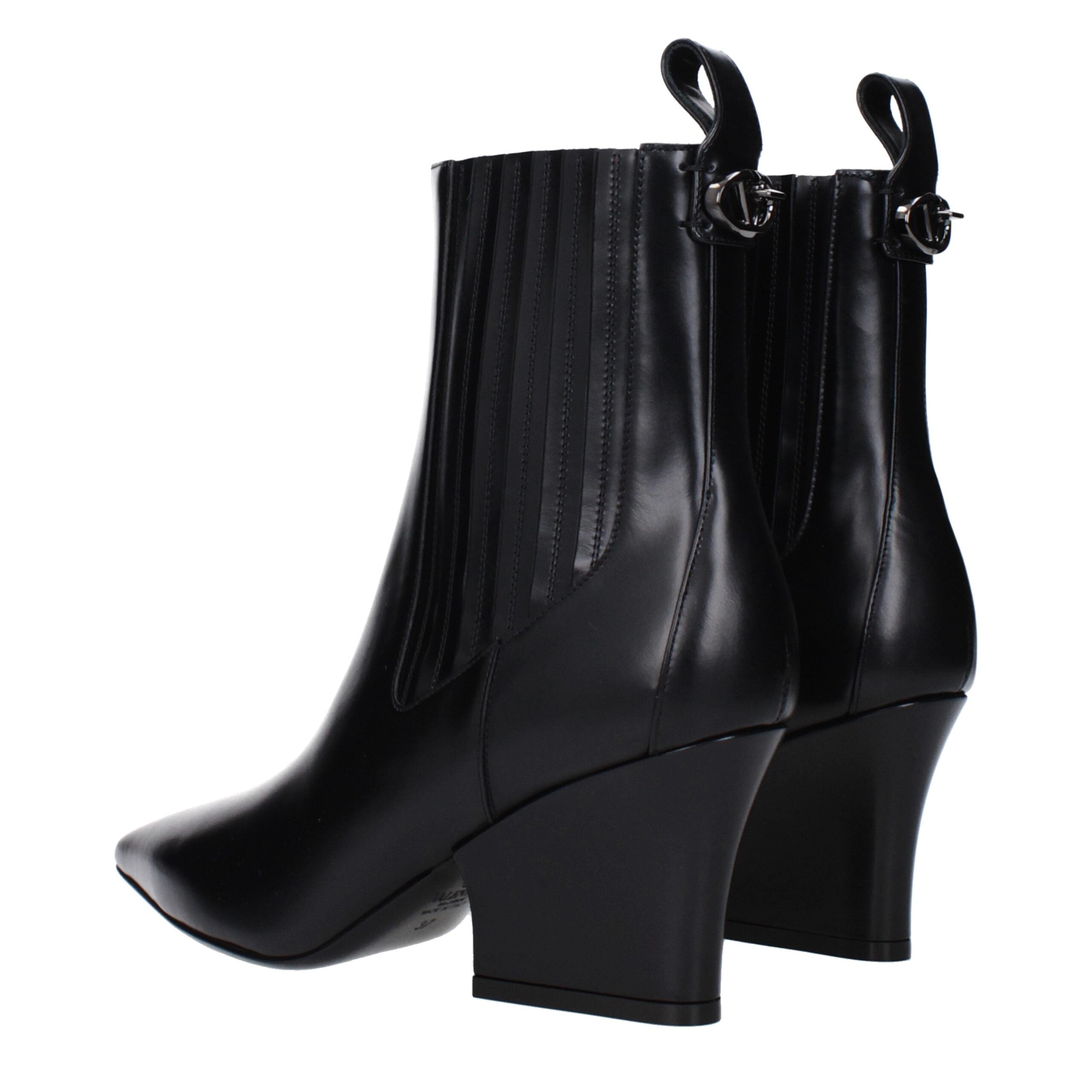 Valentino Garavani Black Leather Ankle Boots Valentino Garavani