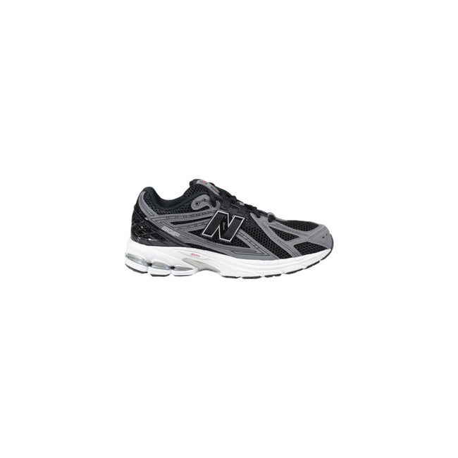 New Balance Black Synthetic Sneaker New Balance